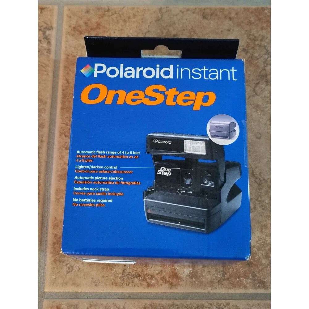 New Vintage POLAROID One Step Instant 600  Camera  Sealed Collector